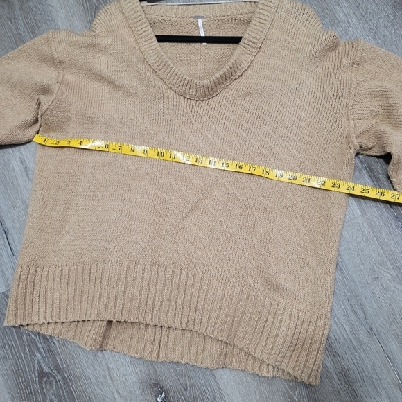 Free People oversize sweater - Picture 7 of 8